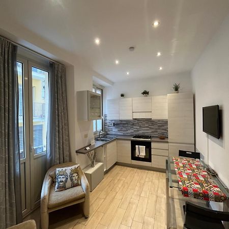 Avaja - Daria'S Apartment Таормина Екстериор снимка